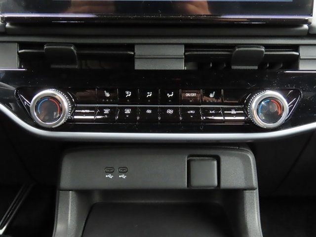 Thumbnail: 2026 Honda Prologue - 21