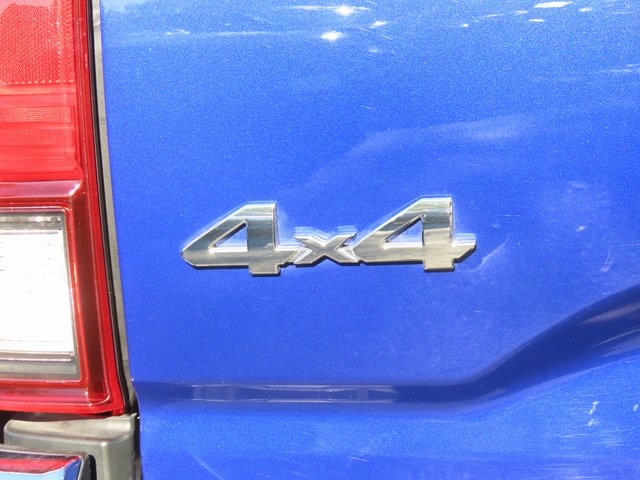 Thumbnail: 2023 Toyota Tacoma - 21