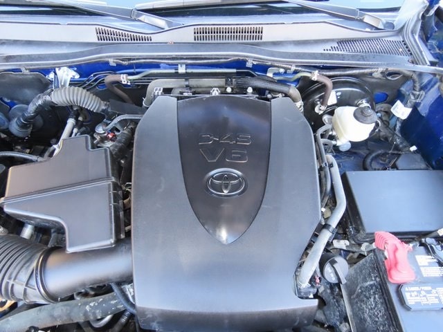 Thumbnail: 2023 Toyota Tacoma - 9