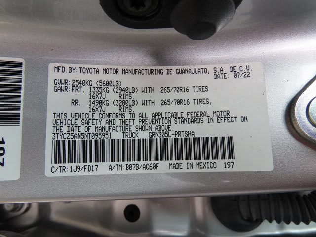 Thumbnail: 2022 Toyota Tacoma - 20