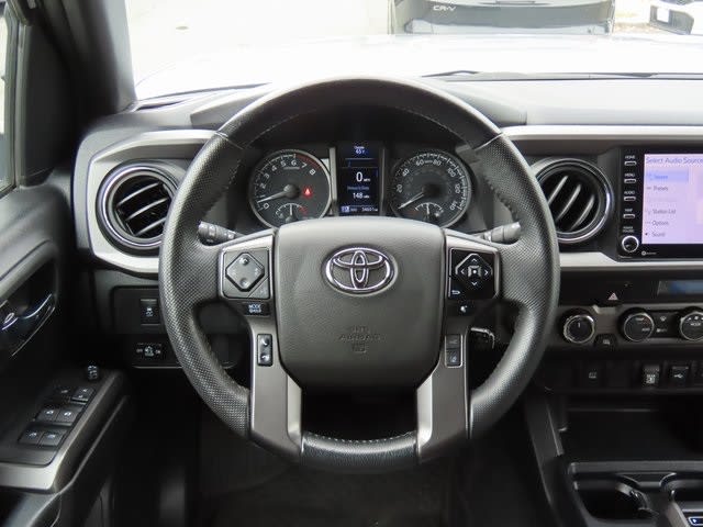 Thumbnail: 2022 Toyota Tacoma - 14