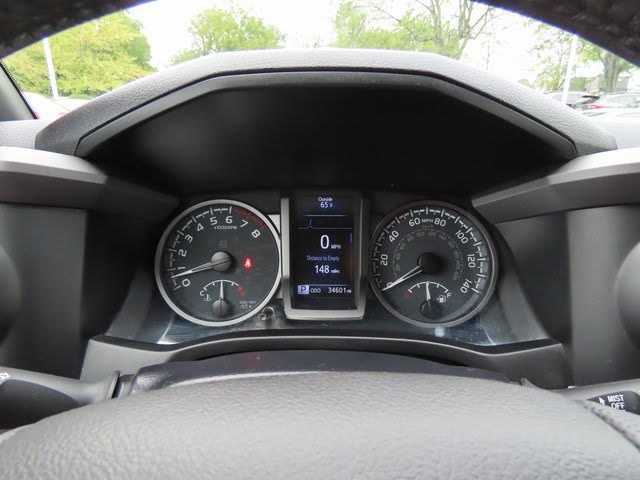 Thumbnail: 2022 Toyota Tacoma - 17