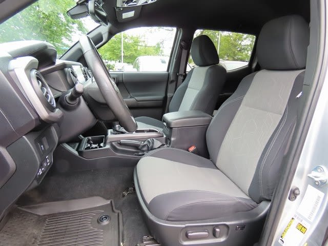 Thumbnail: 2022 Toyota Tacoma - 11