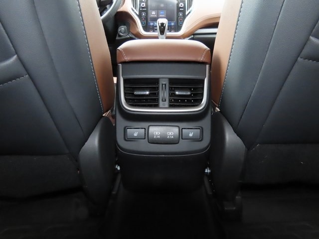 2022 Subaru Outback Touring 27