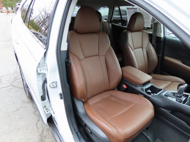 2022 Subaru Outback Touring 12