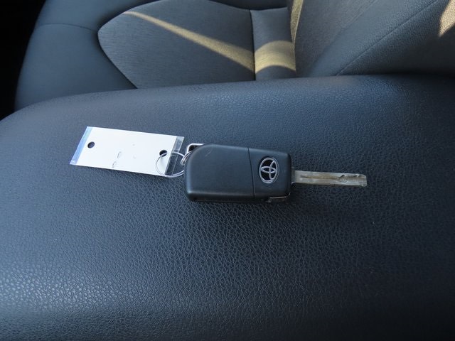 Thumbnail: 2023 Toyota Camry - 19