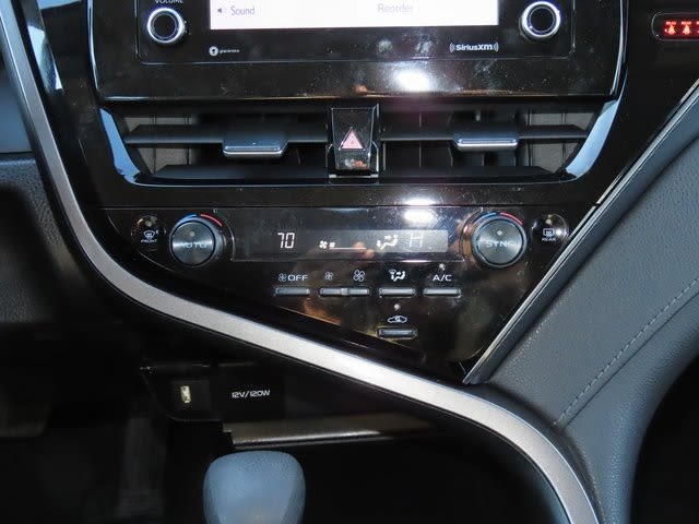 Thumbnail: 2023 Toyota Camry - 23