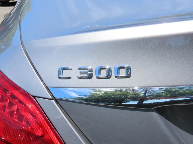 Thumbnail: 2015 Mercedes-Benz C-Class - 7