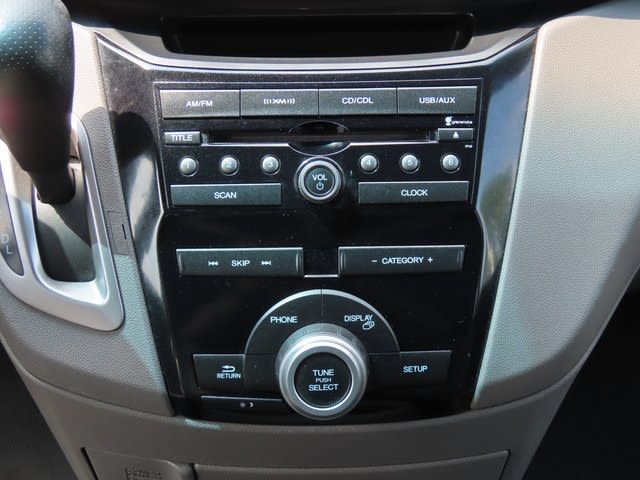 Thumbnail: 2012 Honda Odyssey - 27