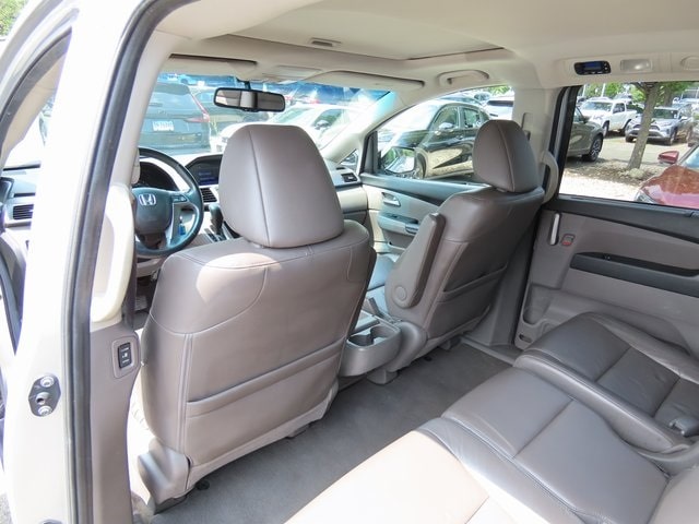 Thumbnail: 2012 Honda Odyssey - 23
