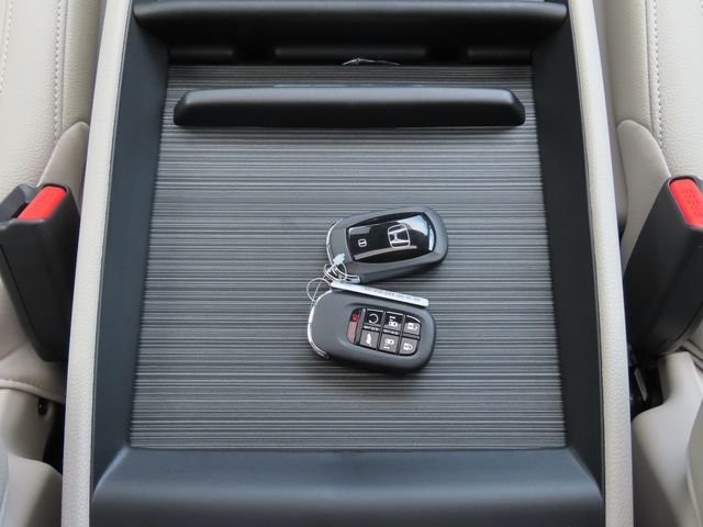 Thumbnail: 2027 Honda Odyssey - 26