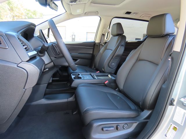 Thumbnail: 2027 Honda Odyssey - 12