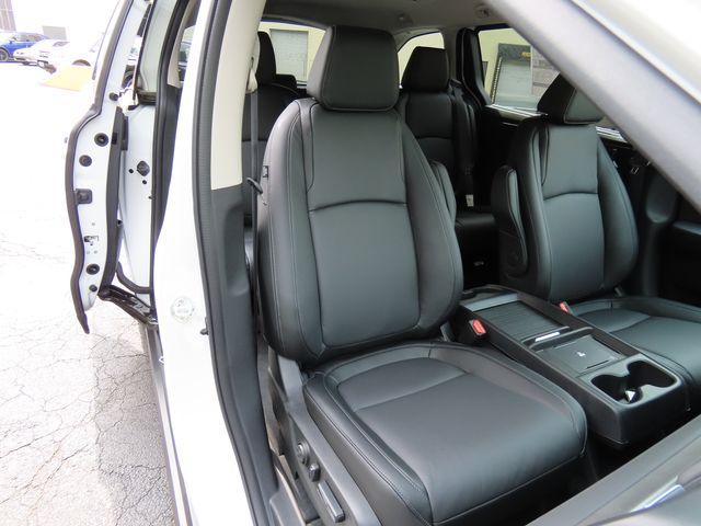 Thumbnail: 2026 Honda Odyssey - 20