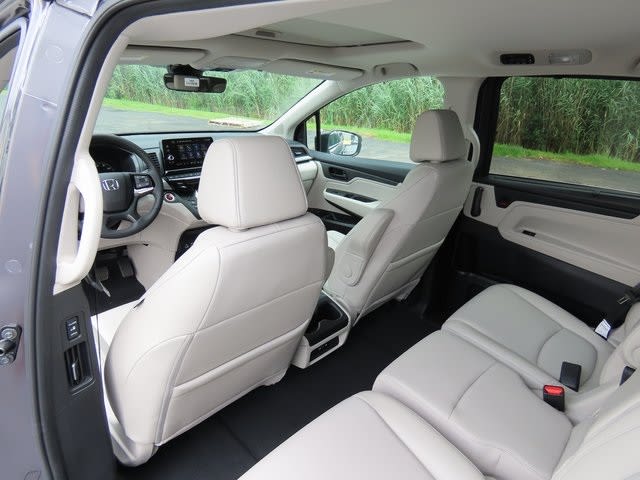 2025 Honda Odyssey EX-L 18