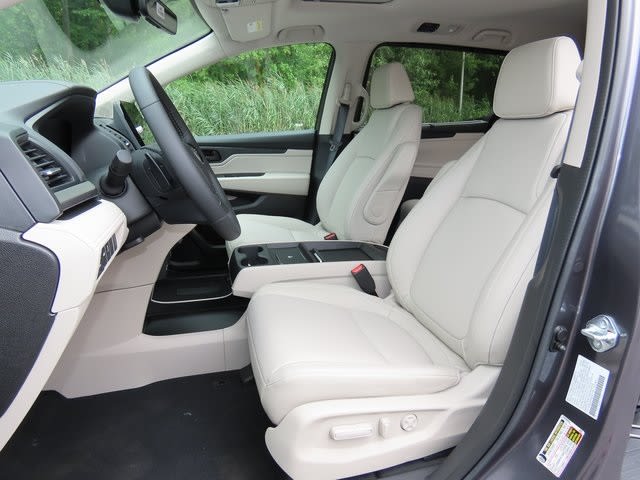 2025 Honda Odyssey EX-L 12