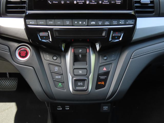 Thumbnail: 2027 Honda Odyssey - 21