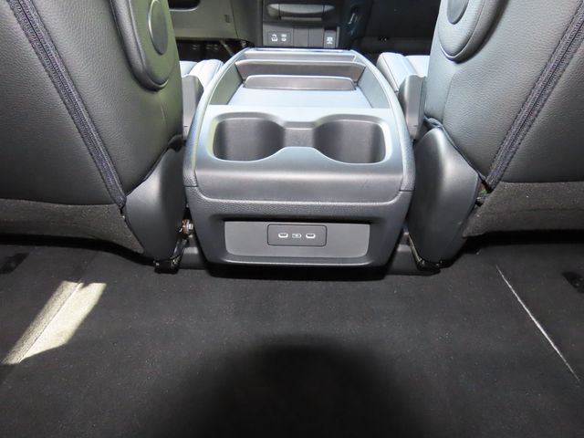 Thumbnail: 2027 Honda Odyssey - 24