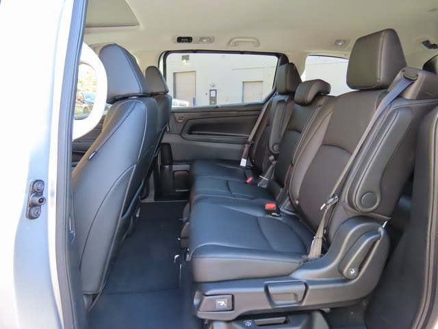 2025 Honda Odyssey EX-L 13