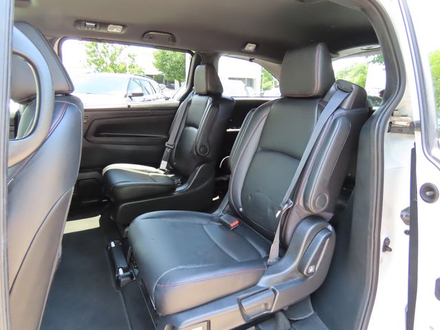 Thumbnail: 2023 Honda Odyssey - 13