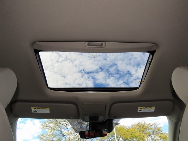 Thumbnail: 2019 Honda Odyssey - 25