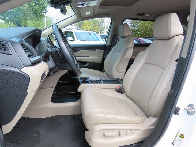 Thumbnail: 2019 Honda Odyssey - 11