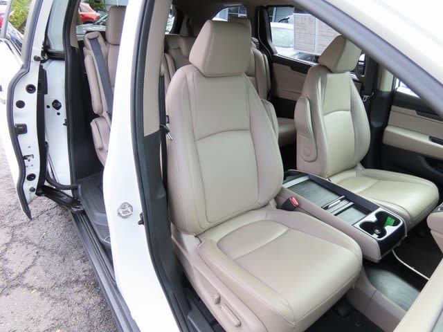 Thumbnail: 2019 Honda Odyssey - 12