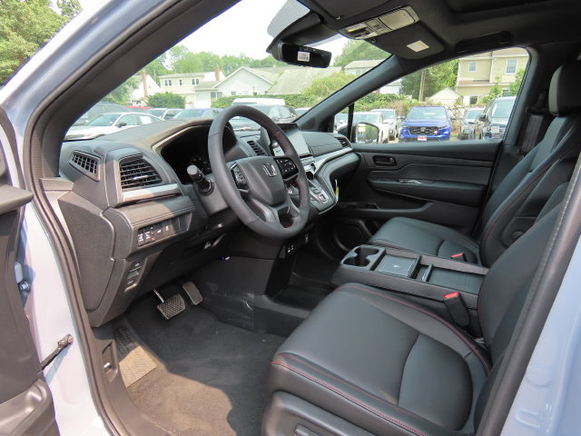 Thumbnail: 2027 Honda Odyssey - 11