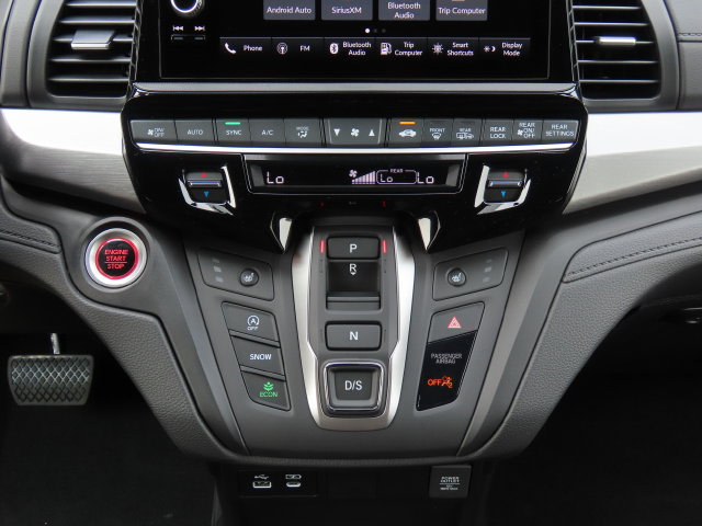 Thumbnail: 2027 Honda Odyssey - 22
