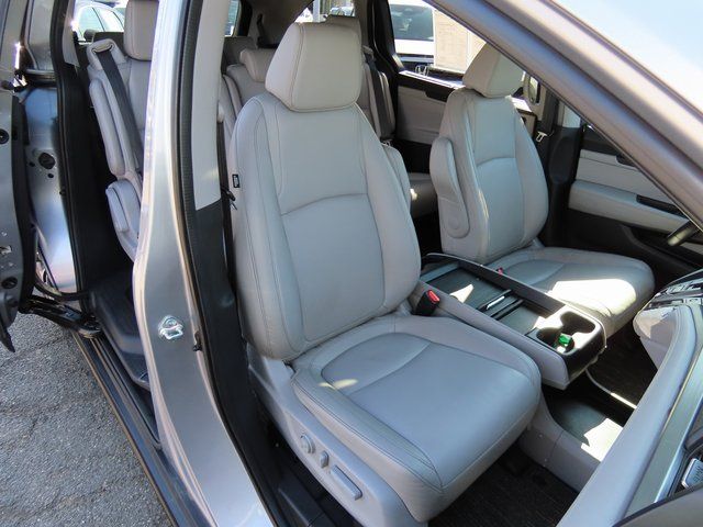 Thumbnail: 2022 Honda Odyssey - 10