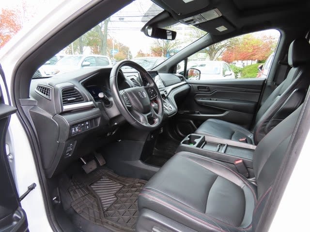 Thumbnail: 2023 Honda Odyssey - 11