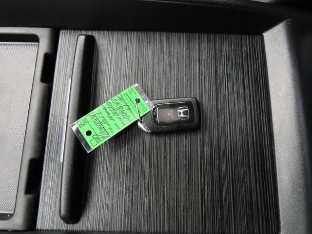 Thumbnail: 2023 Honda Odyssey - 17