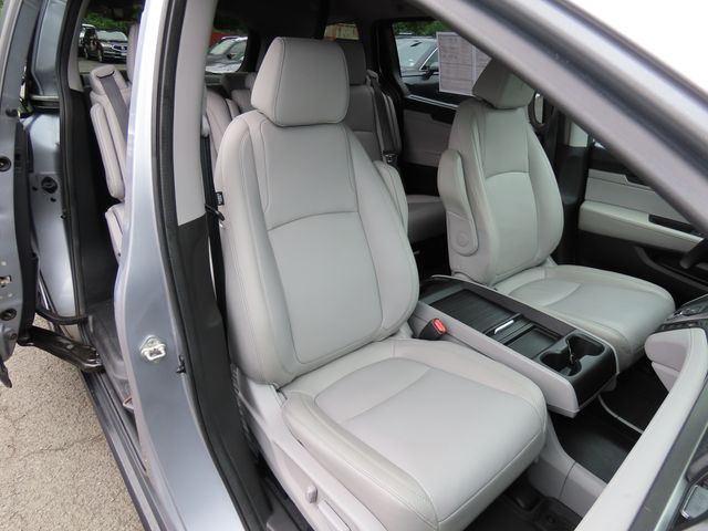 Thumbnail: 2018 Honda Odyssey - 24