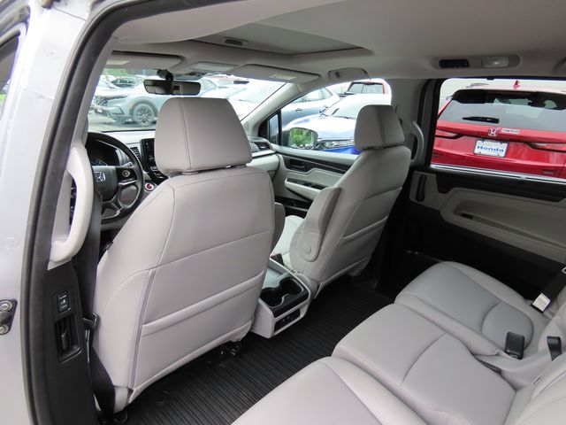 Thumbnail: 2018 Honda Odyssey - 22