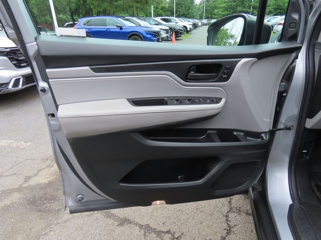 Thumbnail: 2018 Honda Odyssey - 23