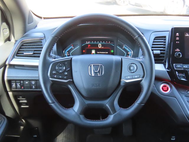Thumbnail: 2023 Honda Odyssey - 10