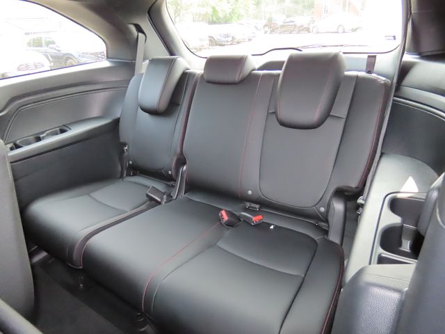 Thumbnail: 2026 Honda Odyssey - 18