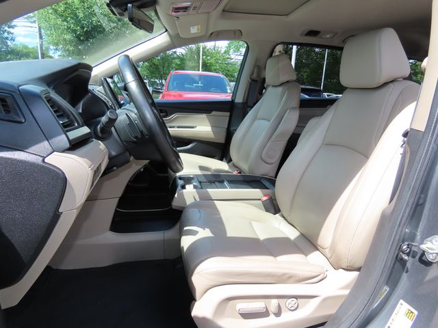 Thumbnail: 2018 Honda Odyssey - 12