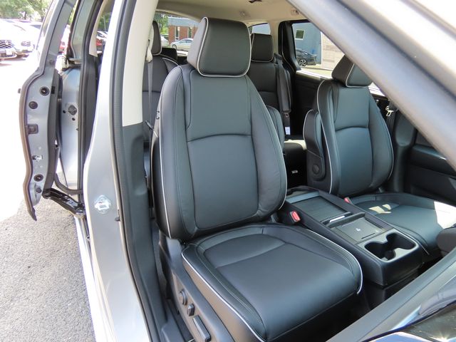 Thumbnail: 2026 Honda Odyssey - 12