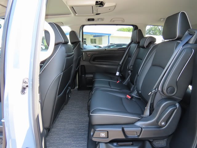 Thumbnail: 2026 Honda Odyssey - 13