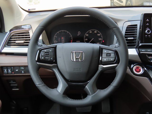 Thumbnail: 2026 Honda Odyssey - 14