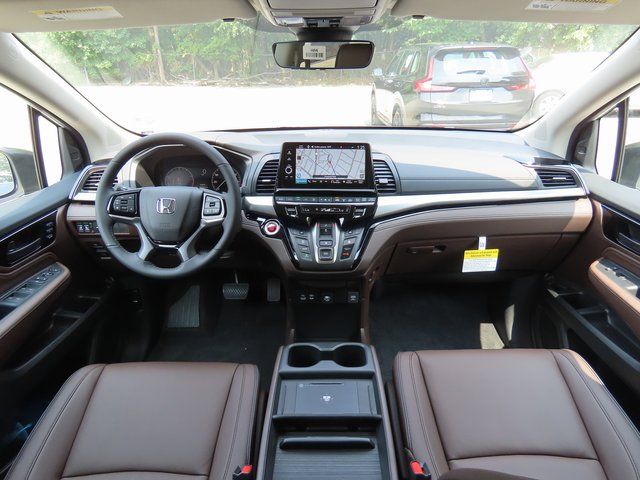 Thumbnail: 2026 Honda Odyssey - 10