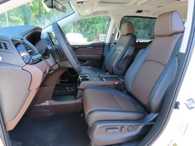 Thumbnail: 2026 Honda Odyssey - 11
