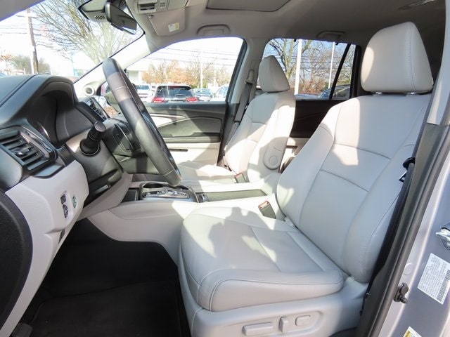 Thumbnail: 2022 Honda Pilot - 9