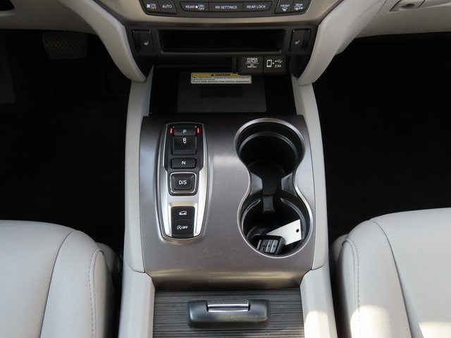 Thumbnail: 2022 Honda Pilot - 14