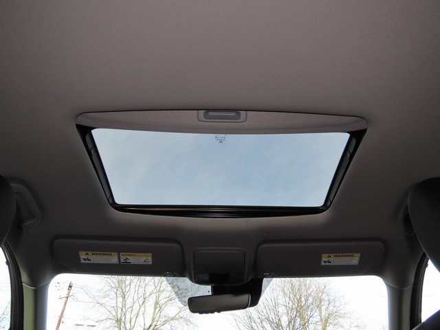 Thumbnail: 2022 Honda Pilot - 28