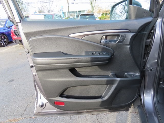 Thumbnail: 2022 Honda Pilot - 25