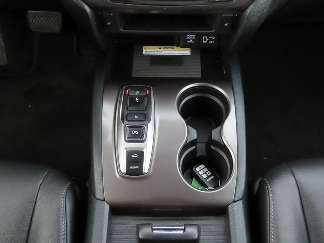 Thumbnail: 2022 Honda Pilot - 15