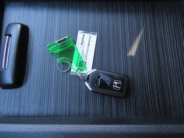 Thumbnail: 2022 Honda Pilot - 17