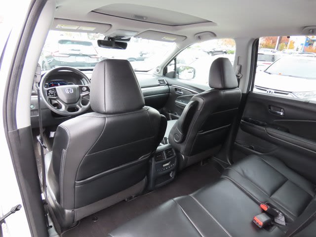 Thumbnail: 2022 Honda Pilot - 23