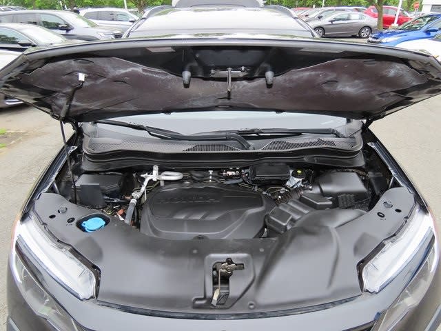 2022 Honda Pilot SE 9